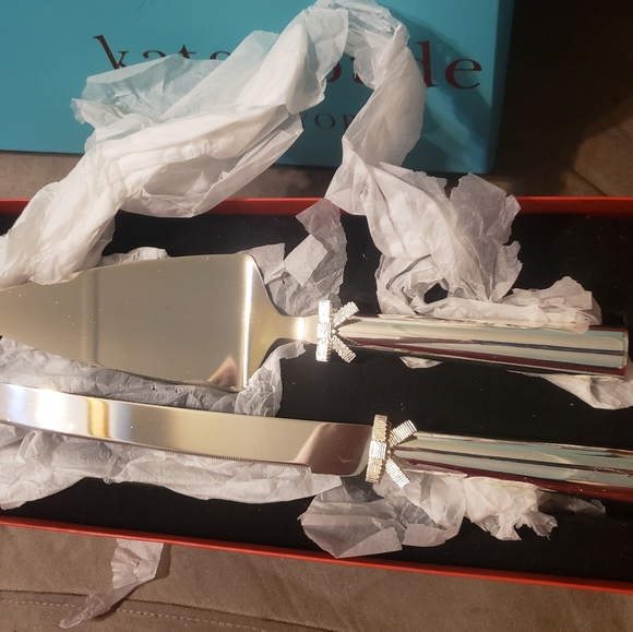 Kate spade  New York Cake Serving Set by Lenox - Picture 3 of 3